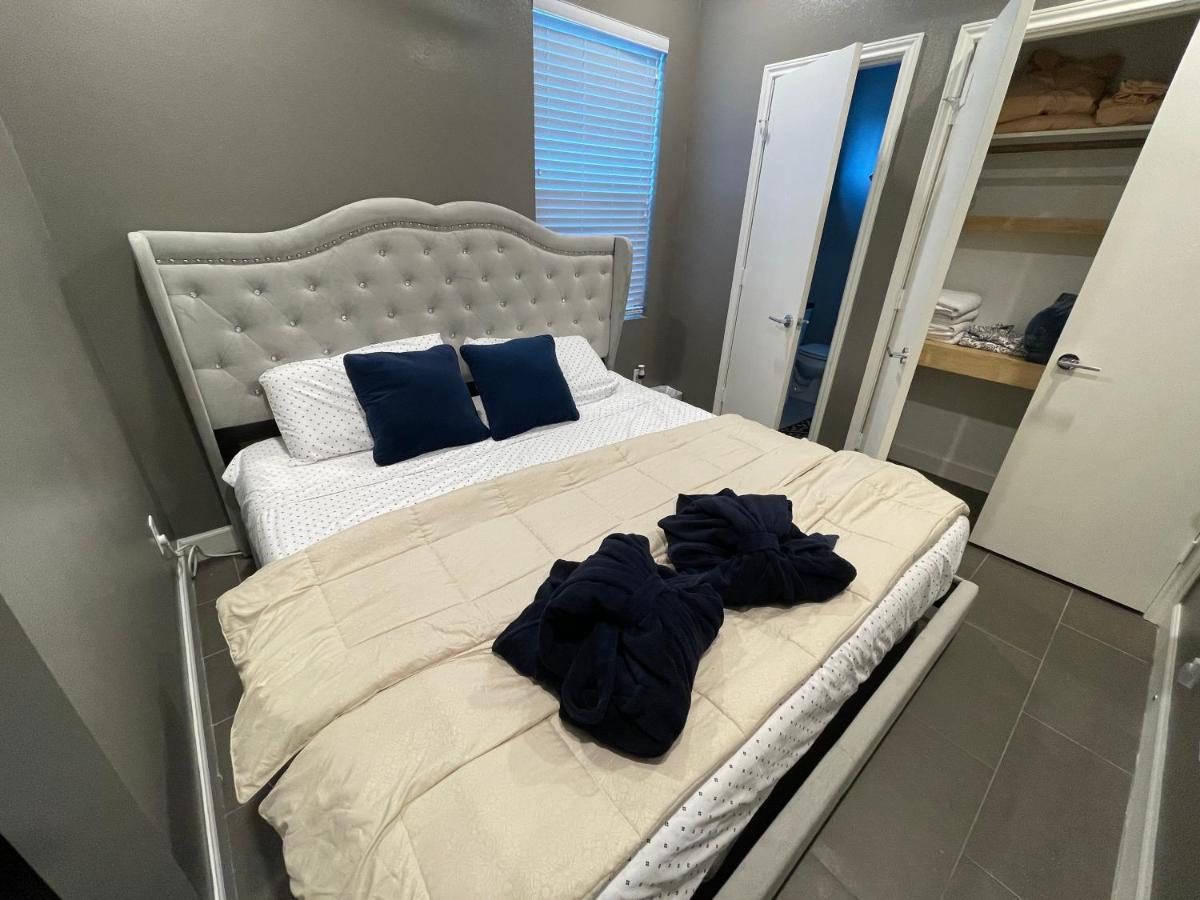 N-E-G Skai Midtown Of Houstonヴィラ エクステリア 写真