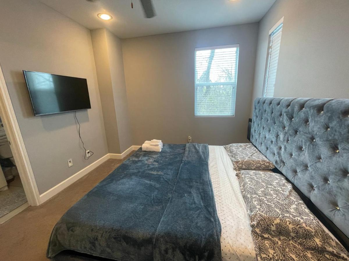 N-E-G Skai Midtown Of Houstonヴィラ エクステリア 写真
